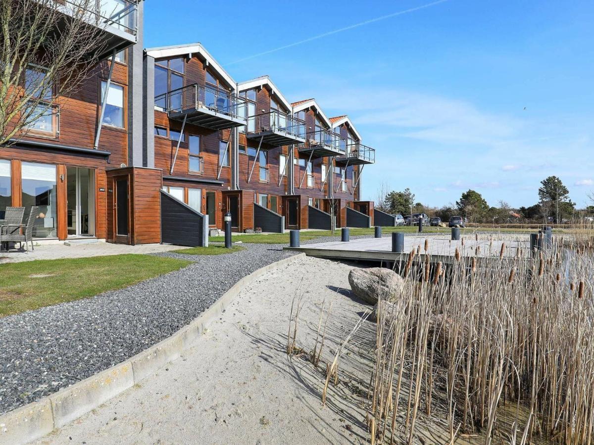 4 Person Holiday Home In 博恩瑟 外观 照片